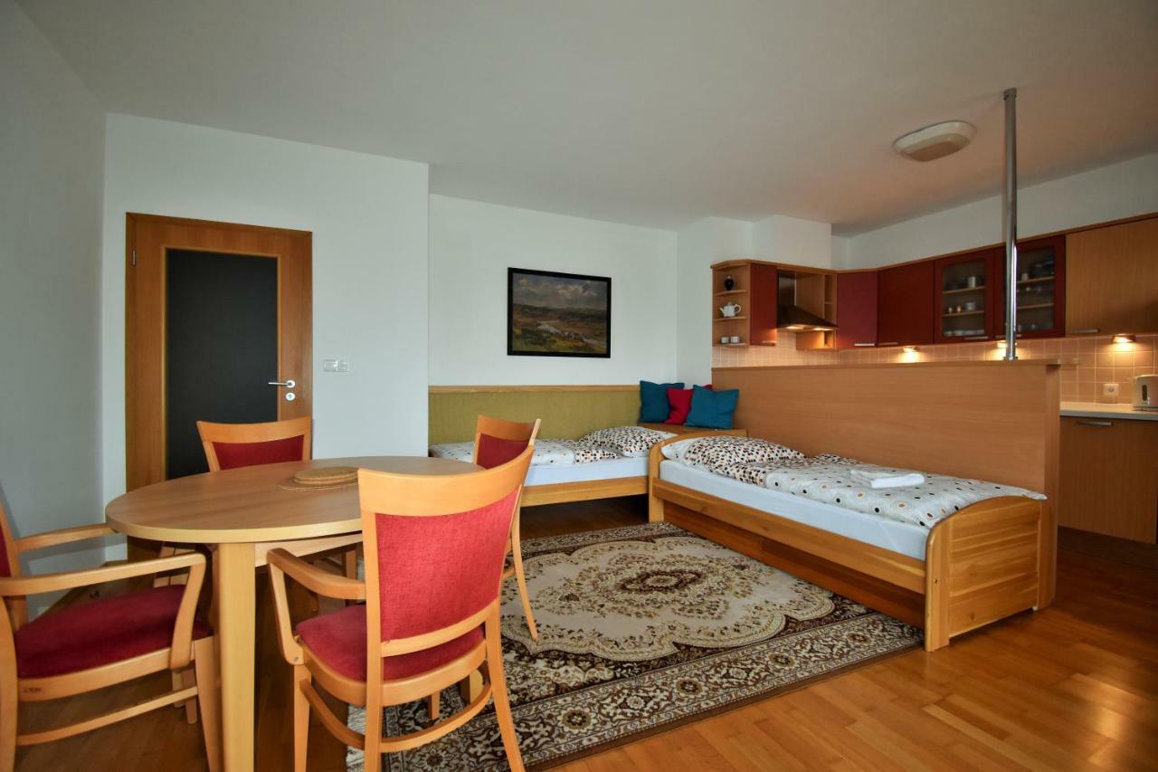 Apartmany Michael Špindlerŭv Mlýn Buitenkant foto